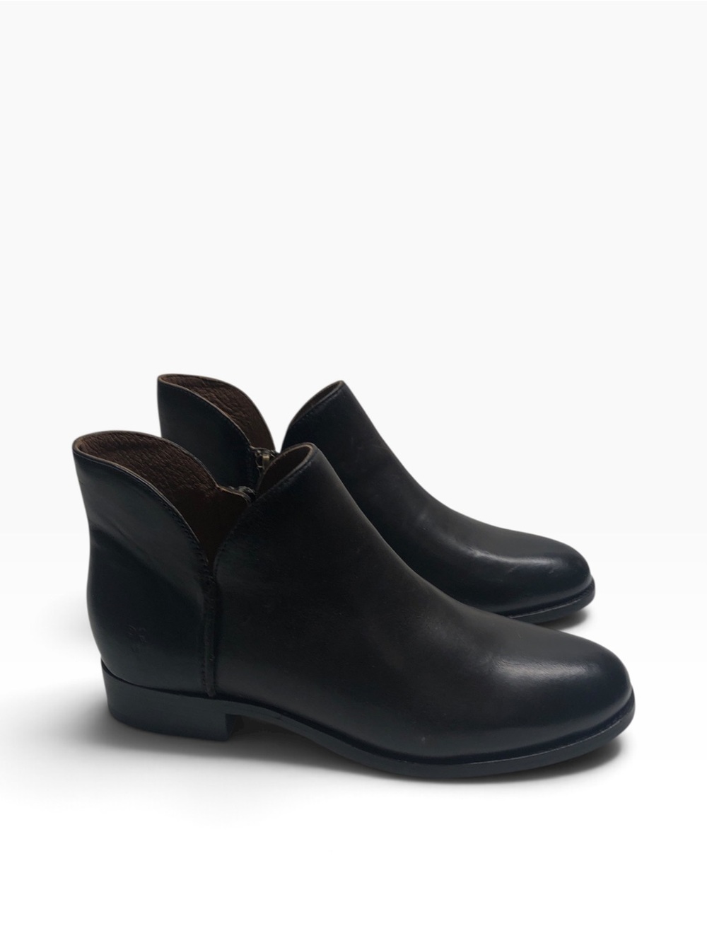 Frye Black Melissa Shootie Leather Ankle Boots Size 6 B NWOB